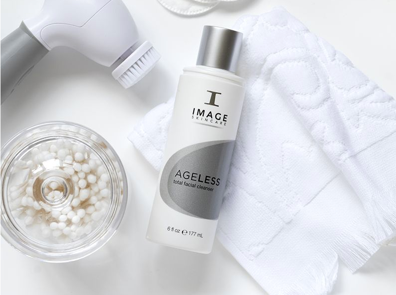 IMAGE Skincare Ageless total facial cleanser